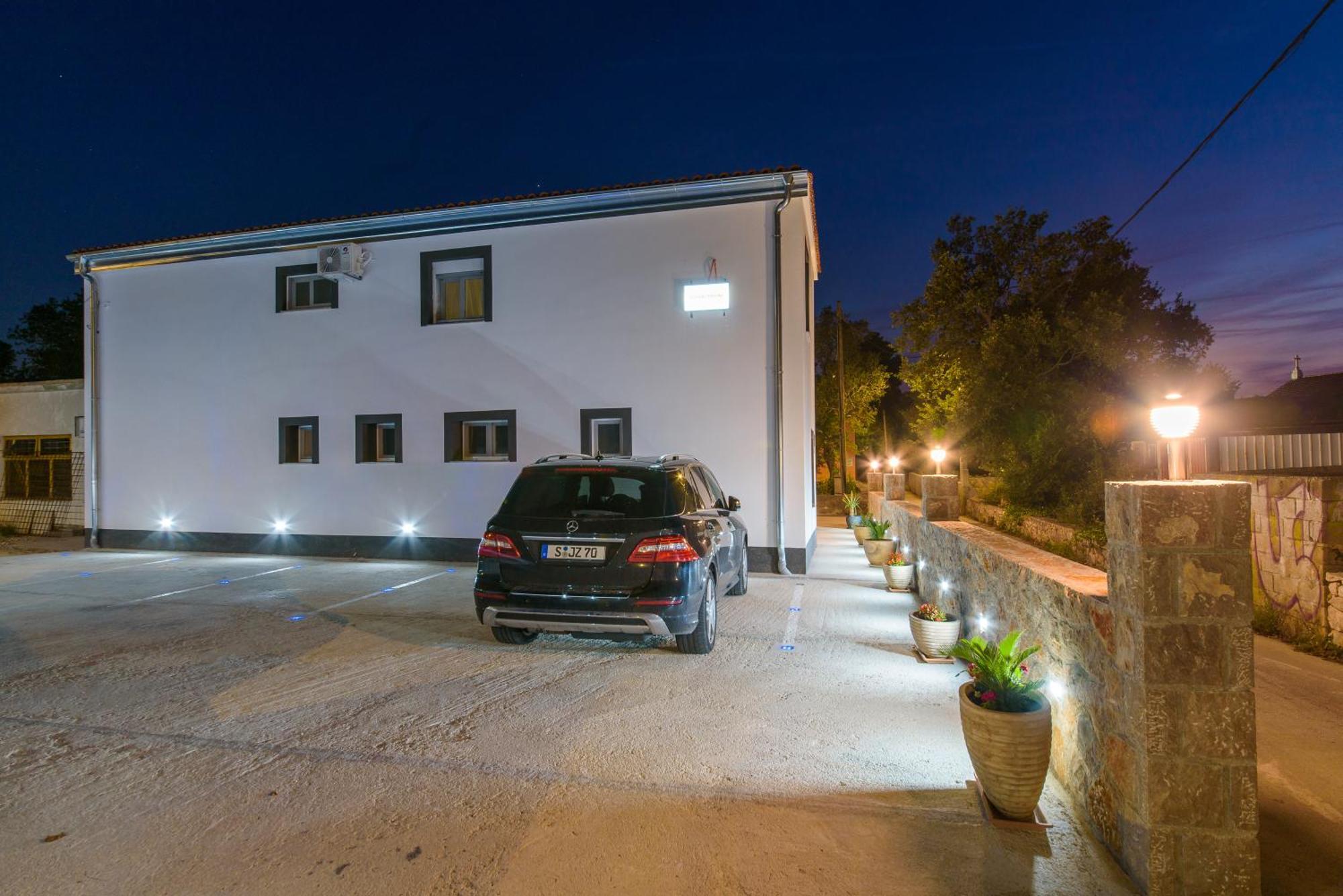 Jeli Apartments スタリグラード 部屋 写真