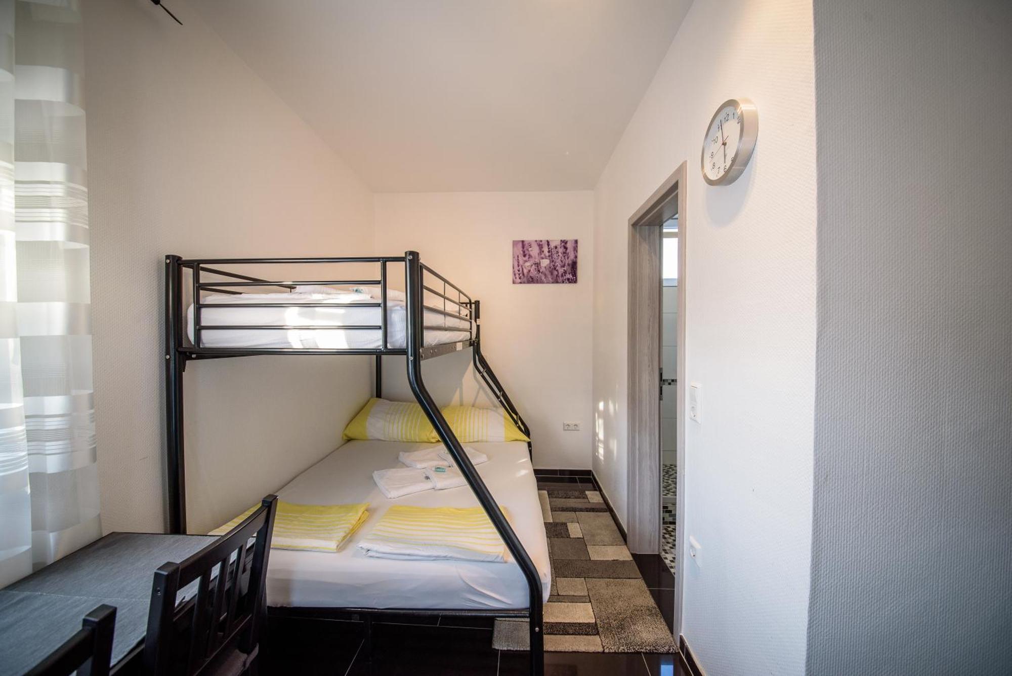 Jeli Apartments スタリグラード 部屋 写真